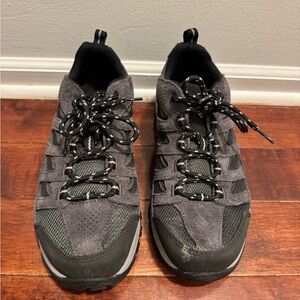 Columbia Men's Black and Gray Athletic Shoes